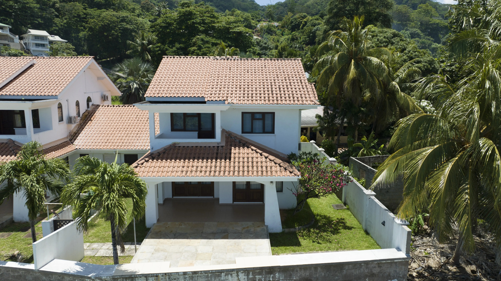 Вилла Beach View - Beauvallon villas