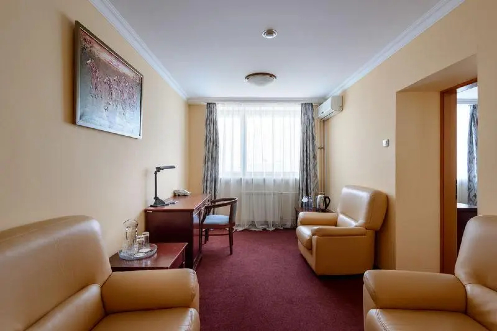 Азимут Отель Мирный