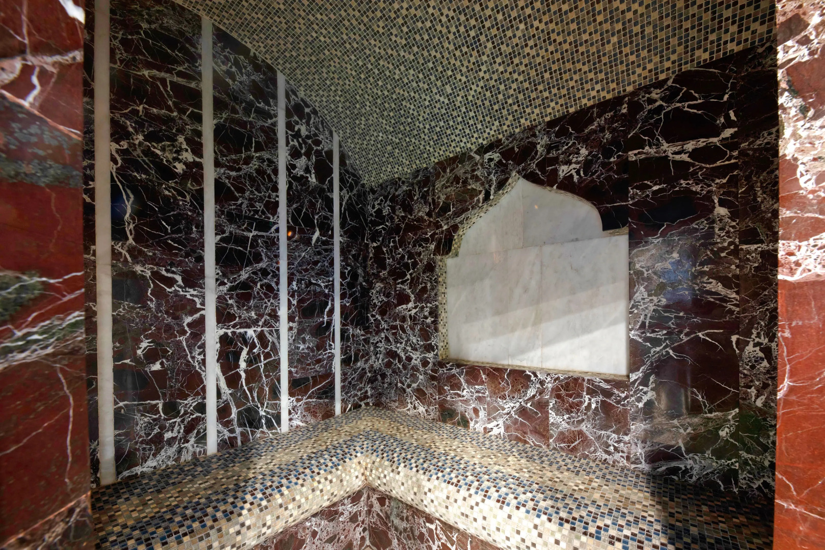 Отель Грейс Форум