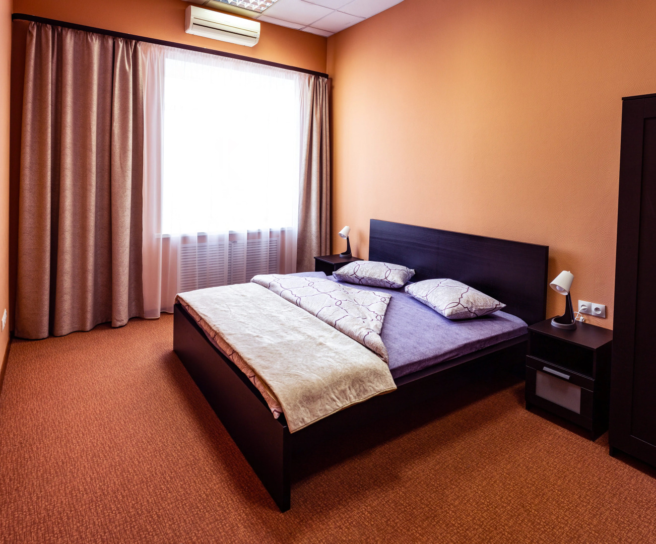 Отель Форум