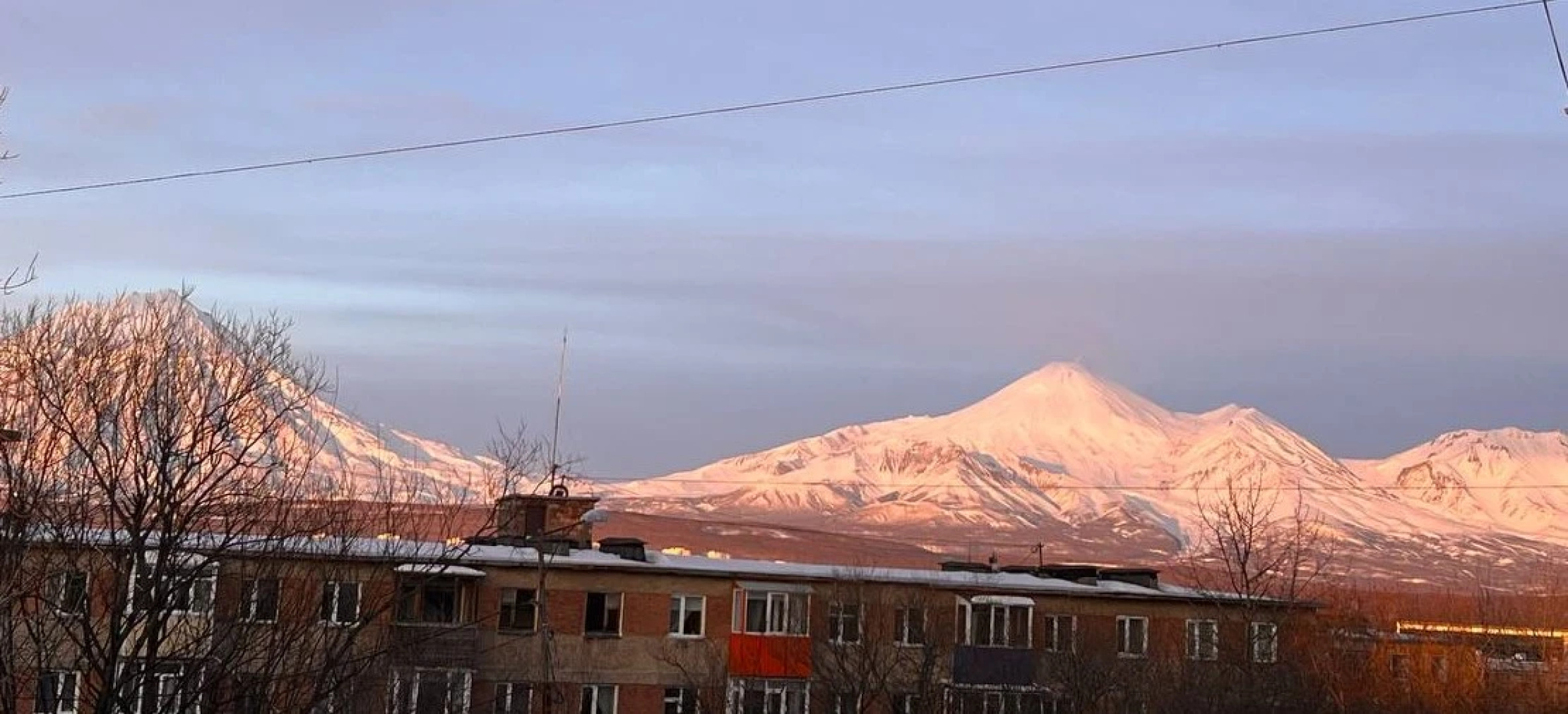 Квартира с Шикарным Видом на Домашние Вулканы