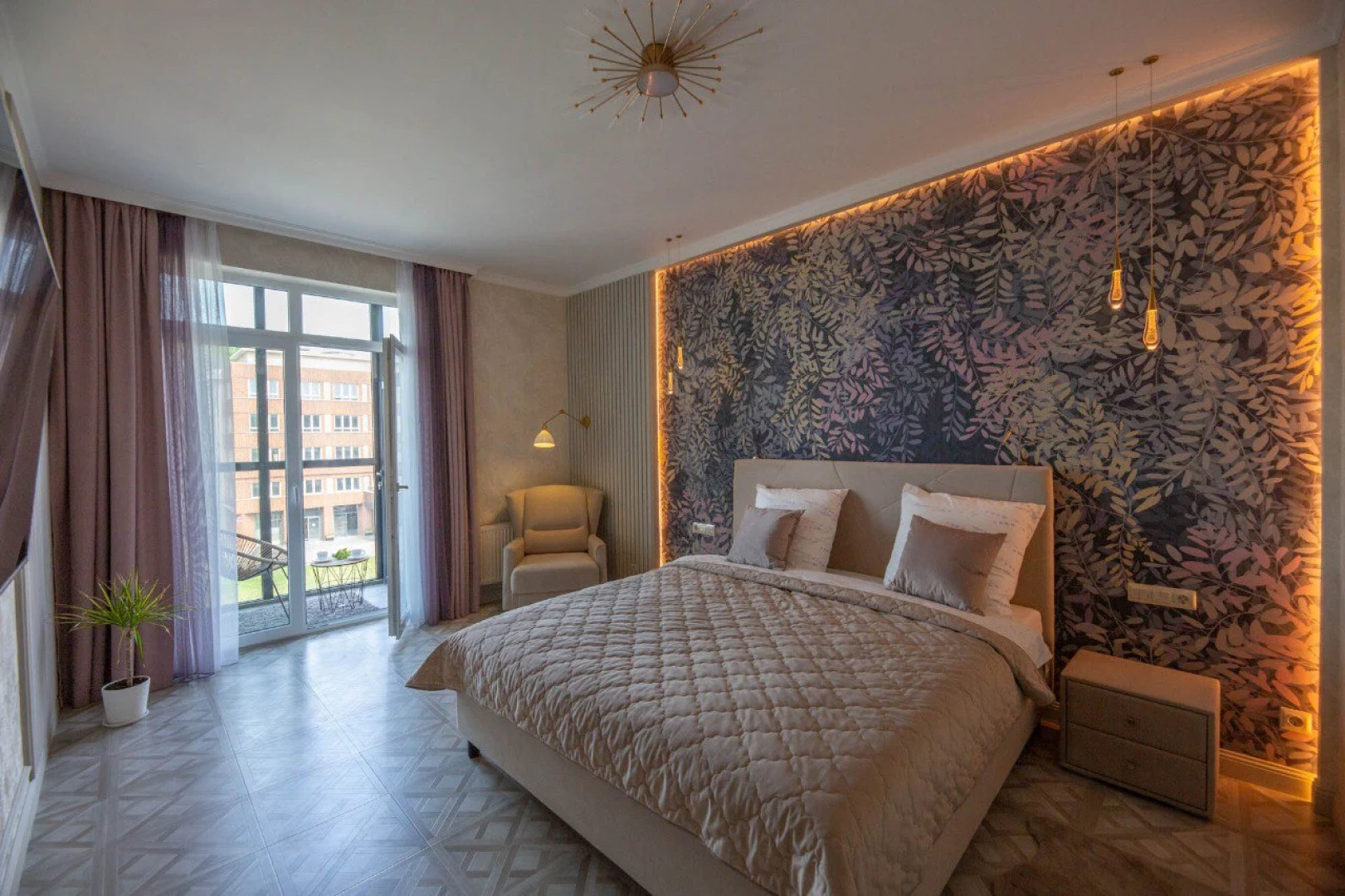 Апартаменты Октябрьская 12