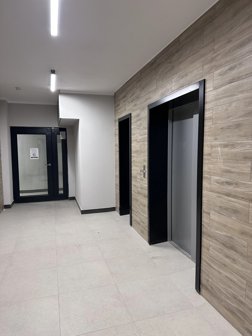 Квартира возле ТЦ Мега