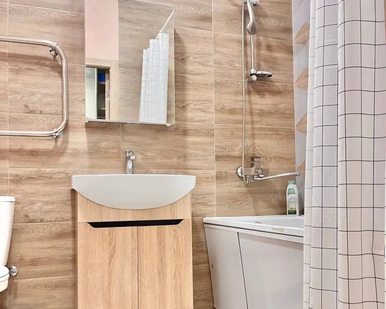 Апартаменты На Революции 52В