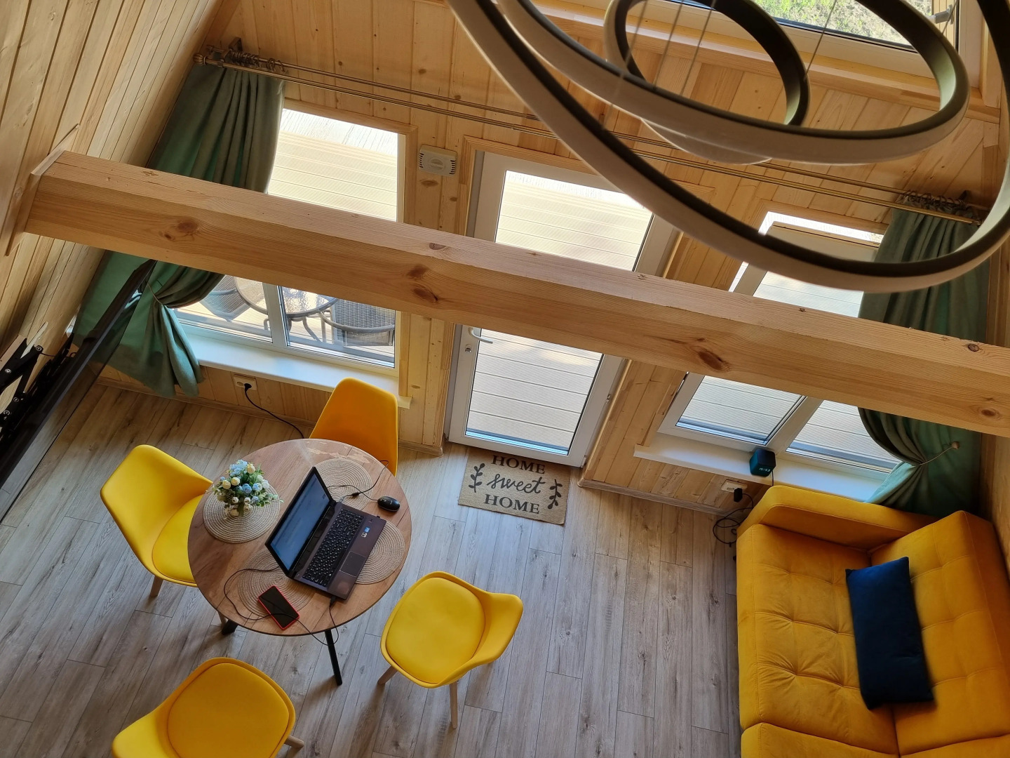 Глэмпинг Дом по кайфу