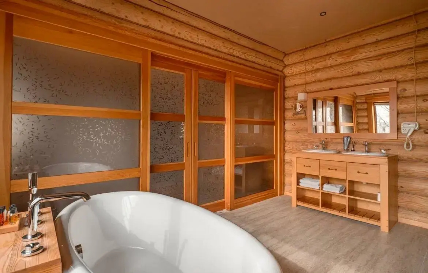 Отель Загородный парк Бобры