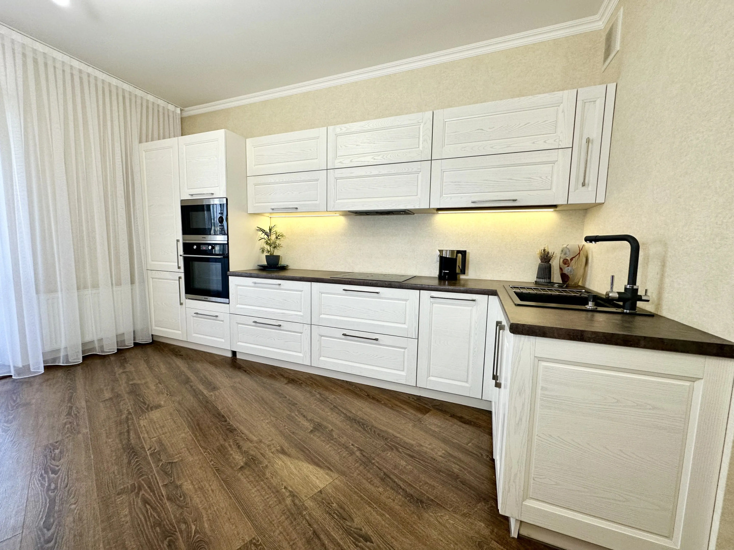 Квартира Самоцветы 3-комнатная