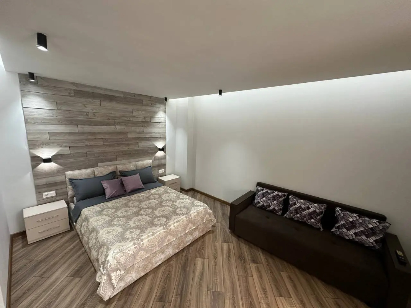 Апартаменты 105 около арбата с видом на горы