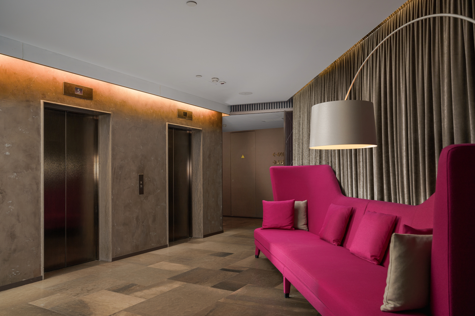 Отель SO/ Saint Petersburg