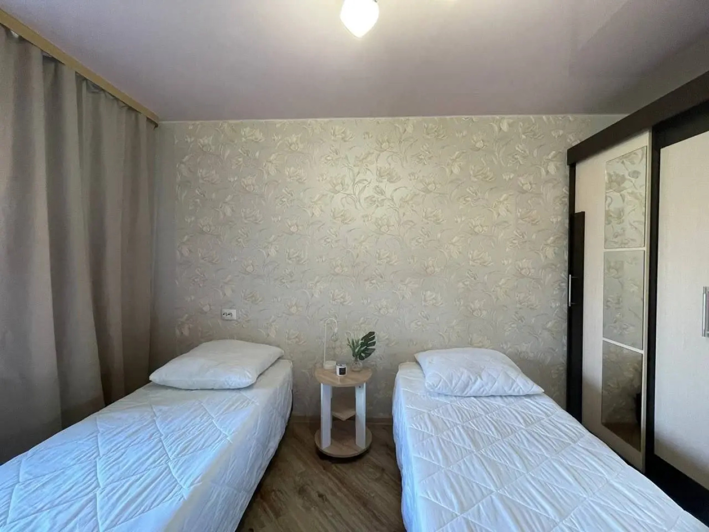 Квартира 3-к. 70 м² 6 Кроватей