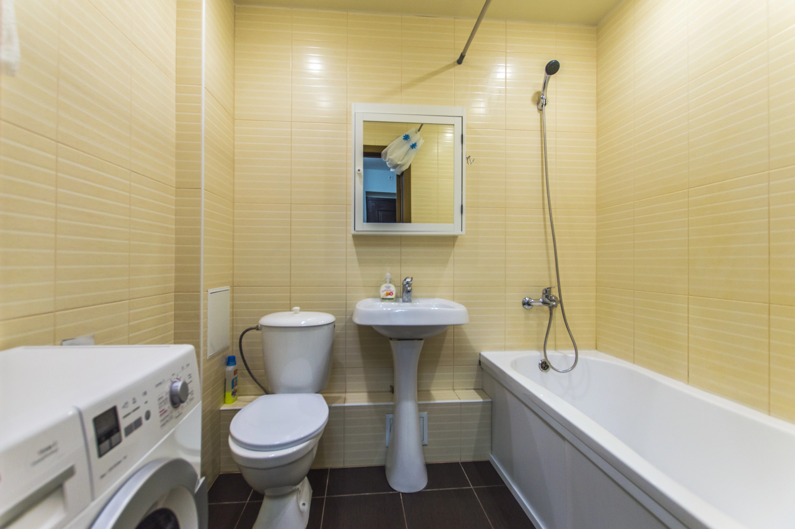 Комфортные апартаменты на Щорса 105