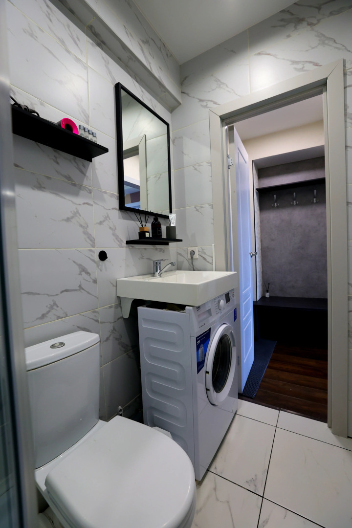 Квартира Стильная Современная с Проектором для Уютных Вечеров в Историческом Центре Города