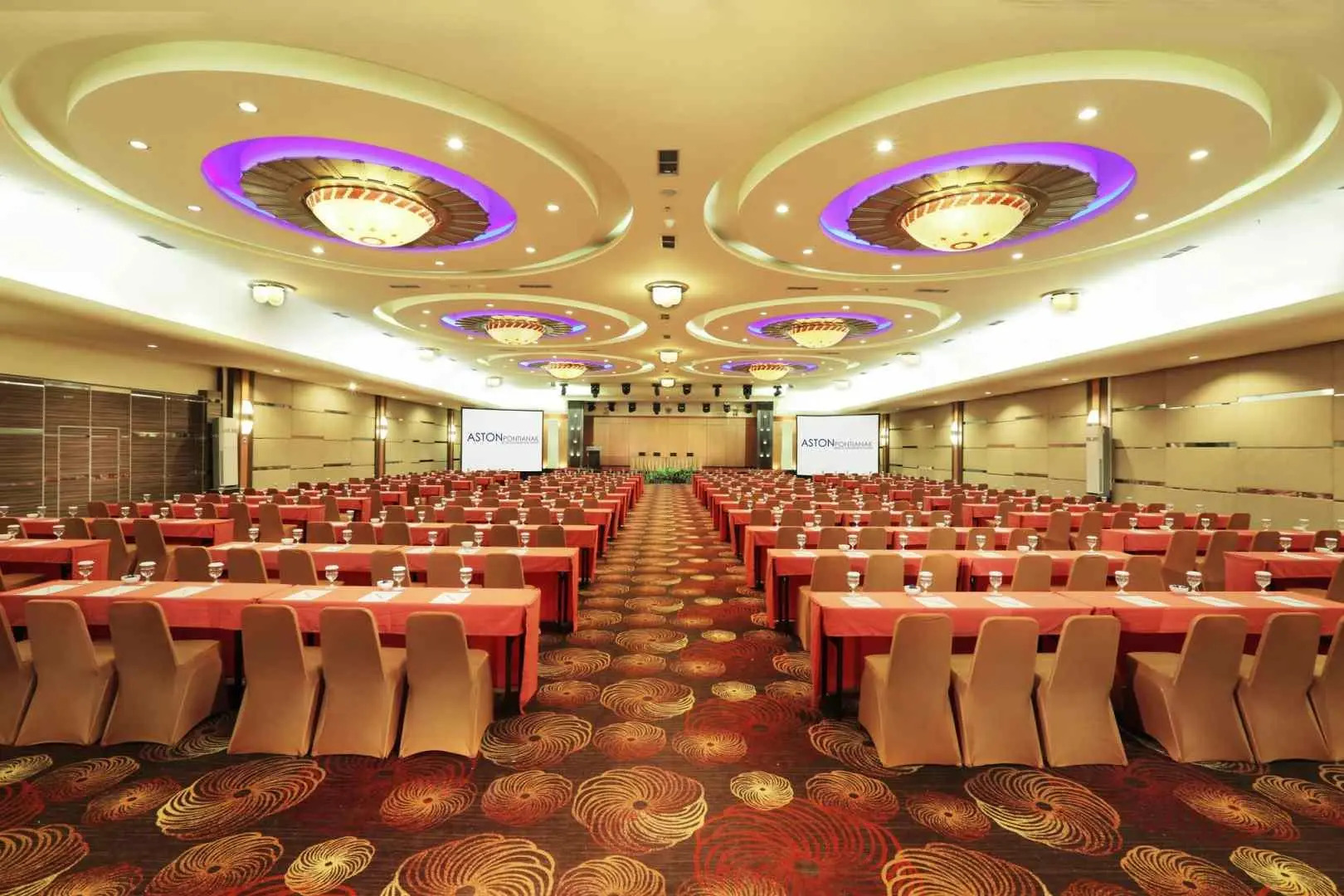 Aston Pontianak Hotel & Convention Center