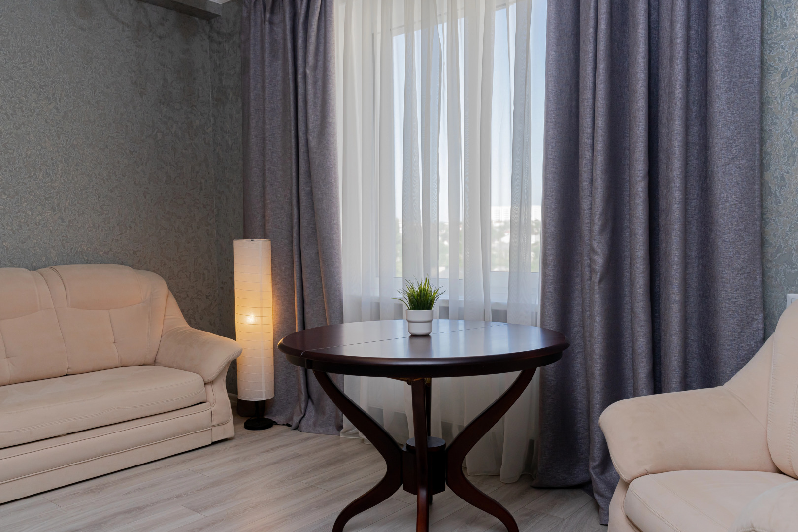 Квартира ЛЮКС Посуточно в ЖК Таврический