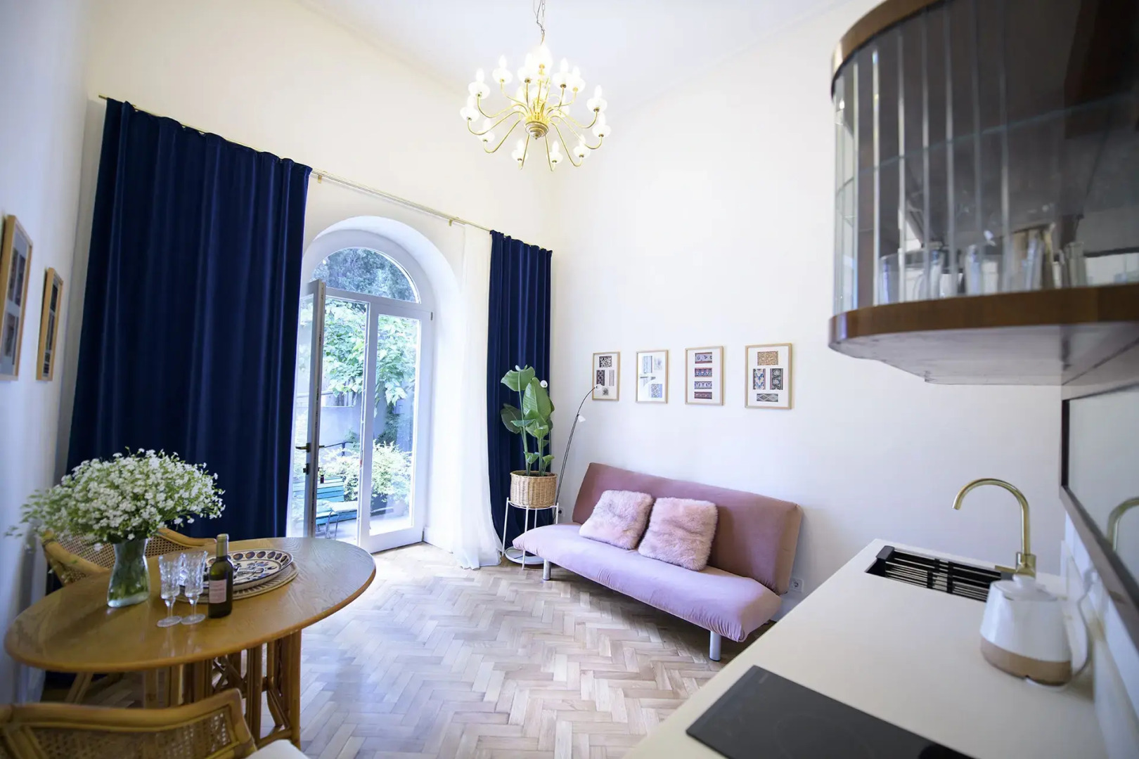 Бутик-отель Funicular Inn