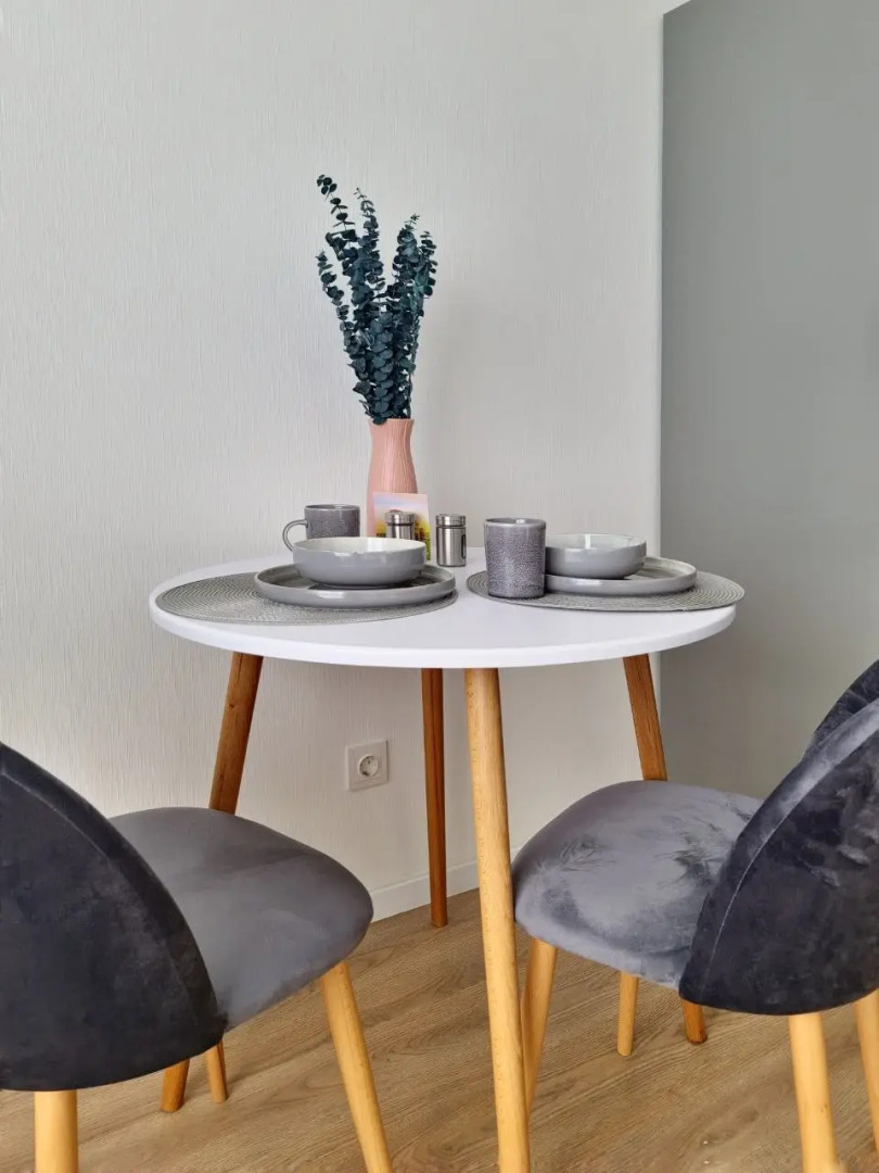 Апартаменты Новая студия возле аэропорта