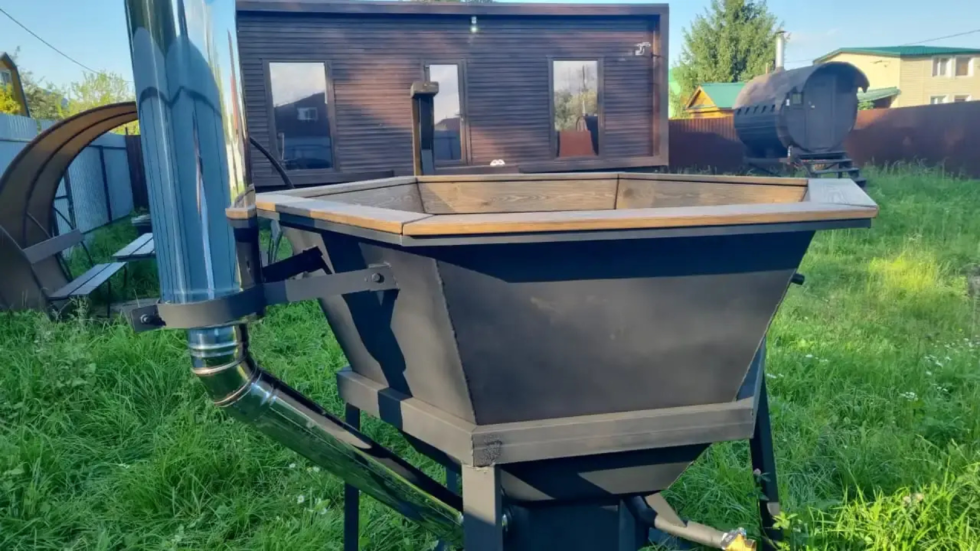 Гостевой дом на берегу реки Каменка