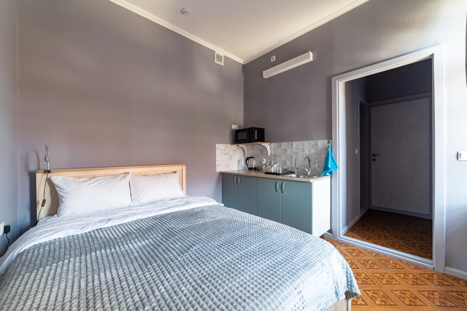 Мини-Отель Номера на Япеева