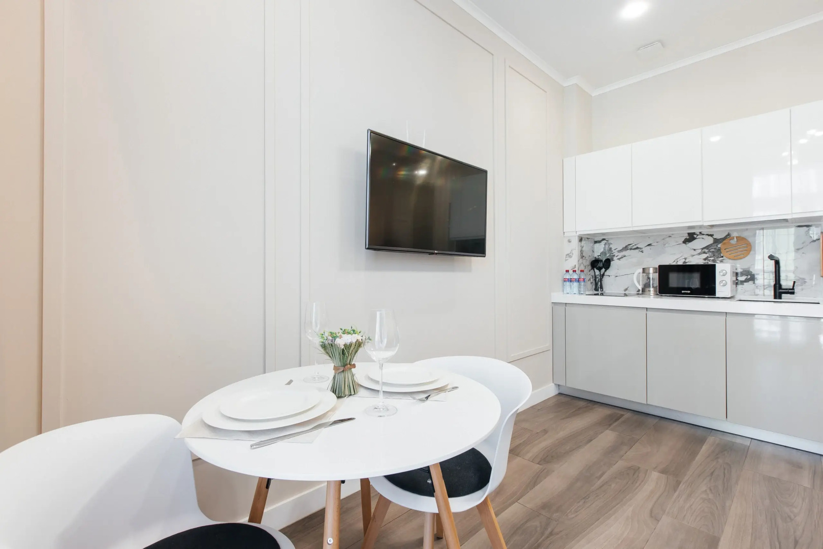 Апартаменты Red Apartments Арт Лайт Марио