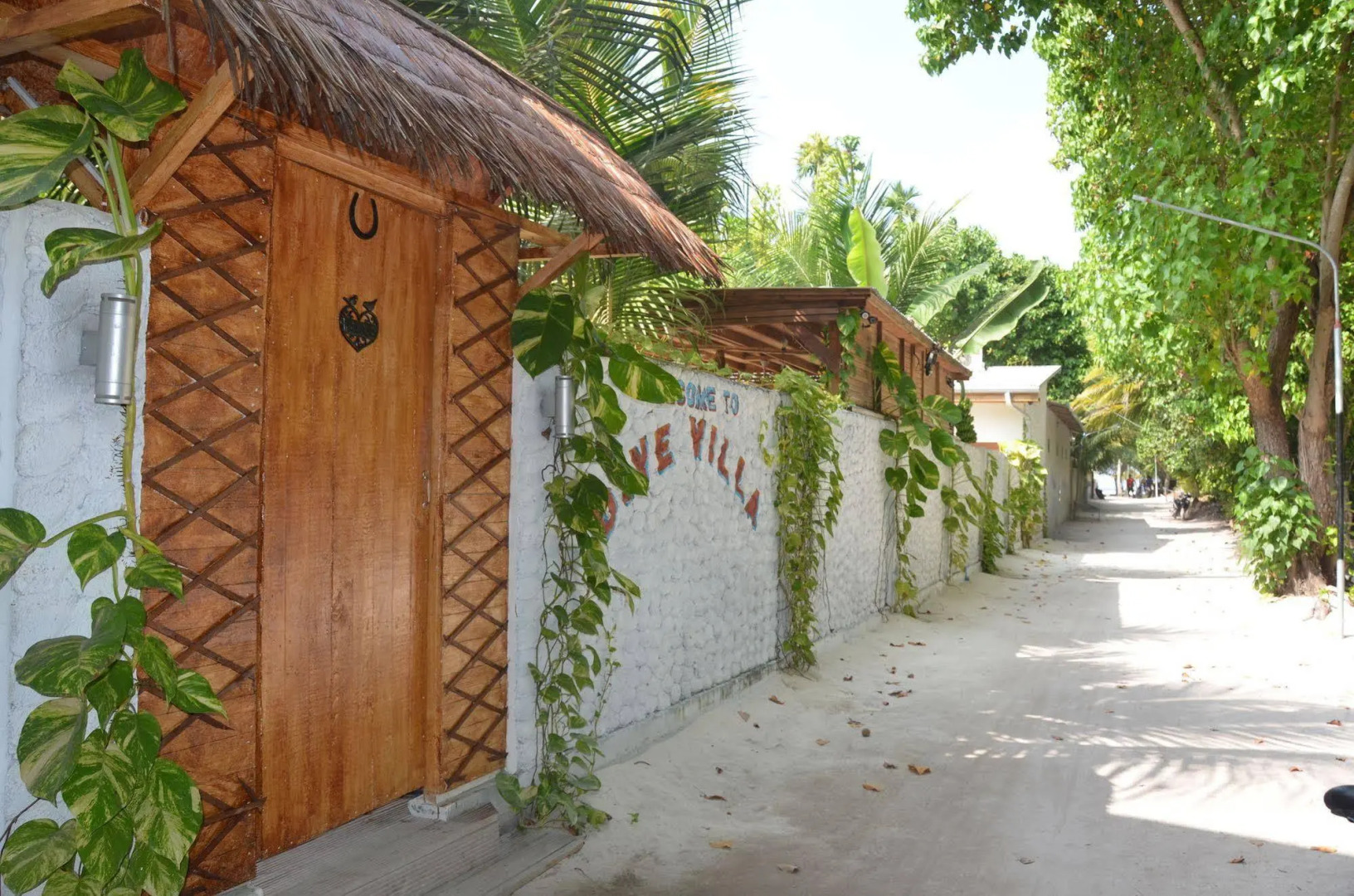 Вилла Dive Villa Thoddoo