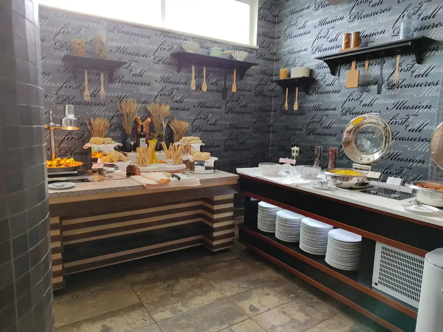 Отель Grand Muthu Forte do Vale