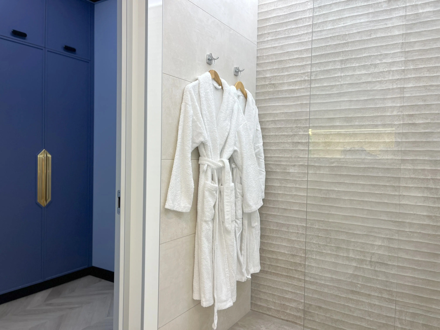 Апартаменты Акваделюкс у моря, с бассейном, СПА, пляжем N722