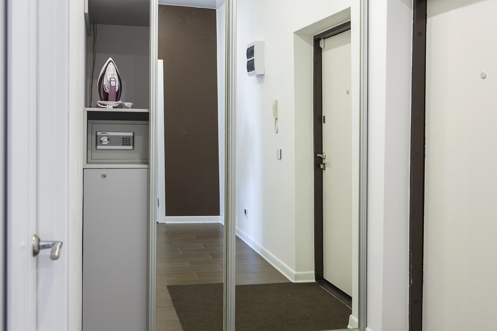 Квартира современная с умным домом