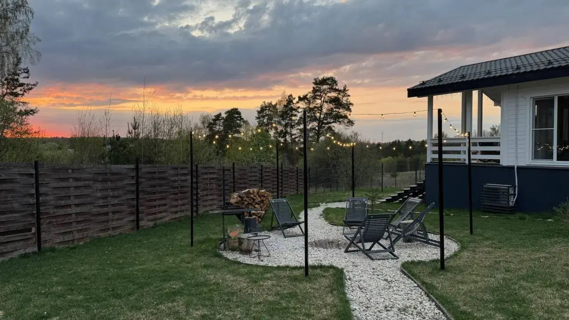 Частный Дом панорамный у леса и озера с сауной и купелью