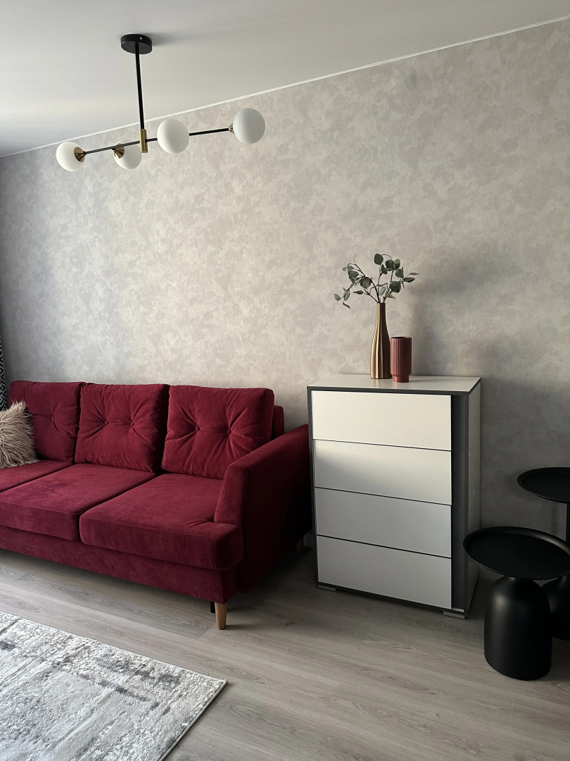 Квартира на Лебедева 32