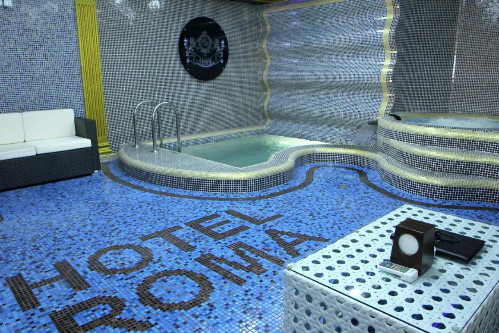 Отель Roma Yerevan & Tours