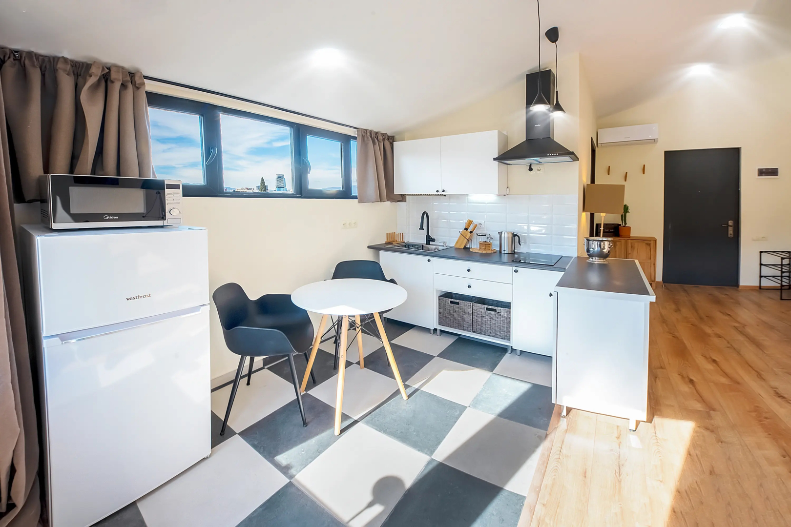Апартаменты HB apartments Pier Kobakhidze