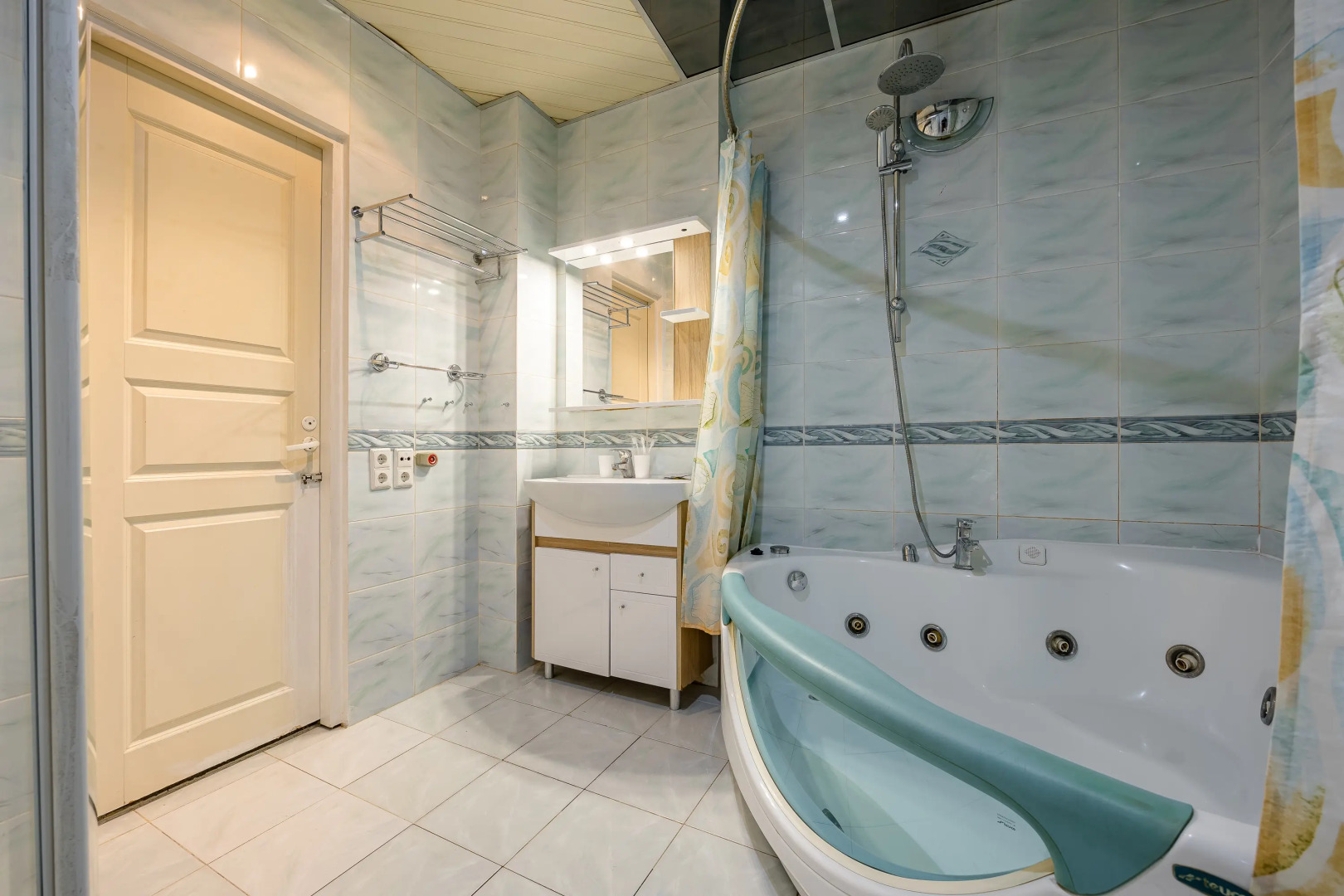 Апартаменты FortEstate Ленинский проспект 60/2