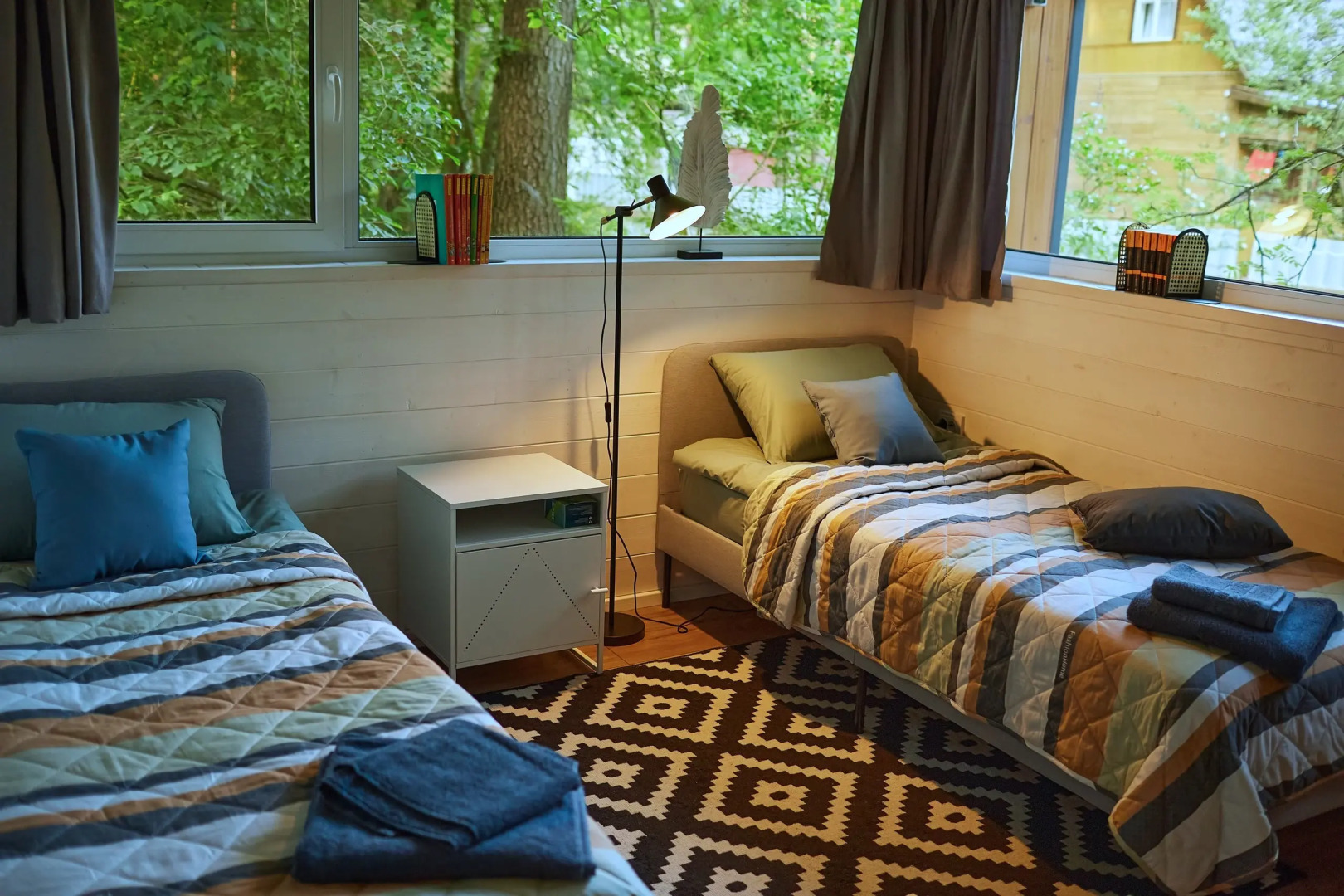 Частный дом Большая Репинская дача в лесу