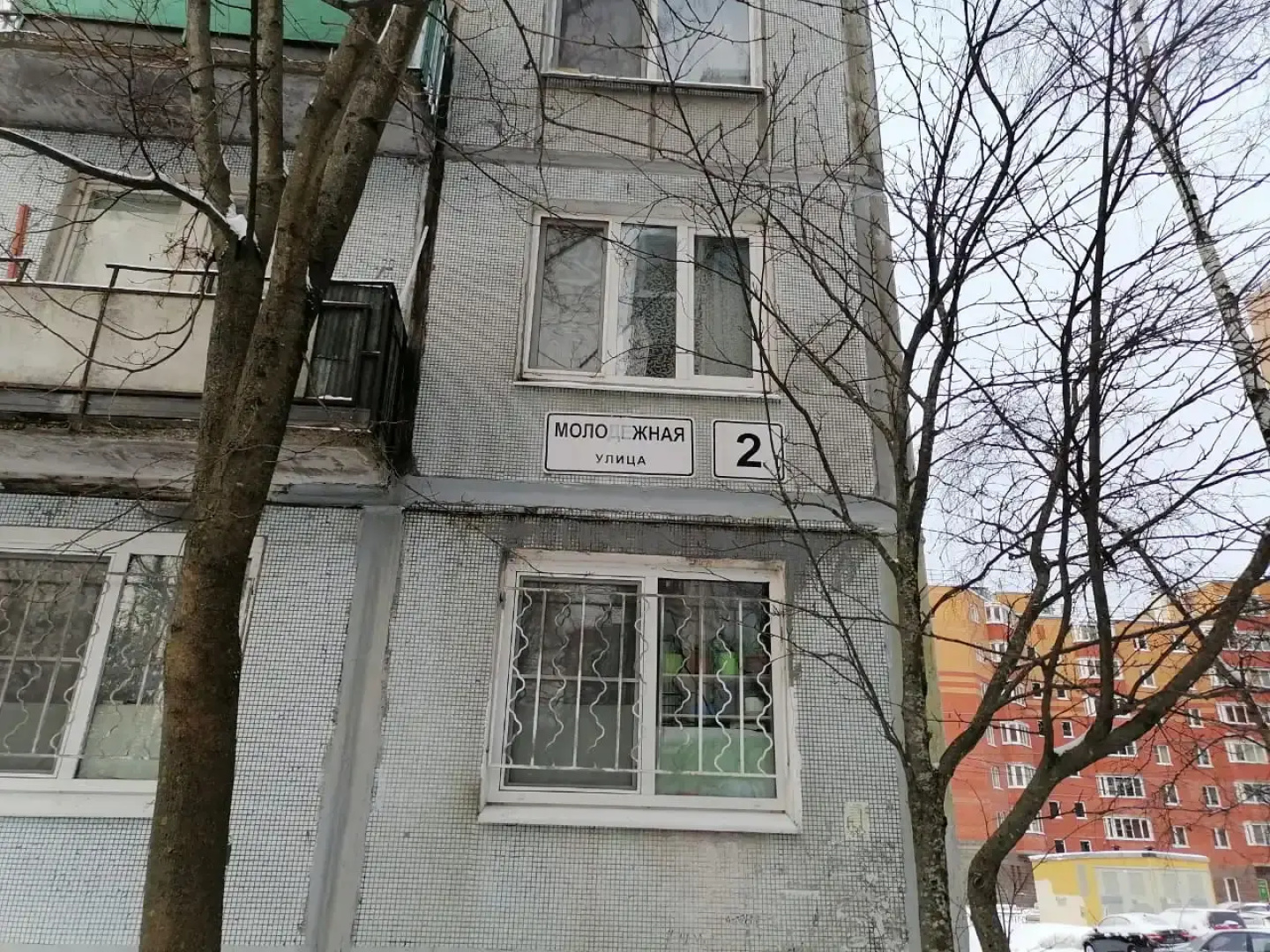 Квартира 2-х комнатная а в центре Сертолово