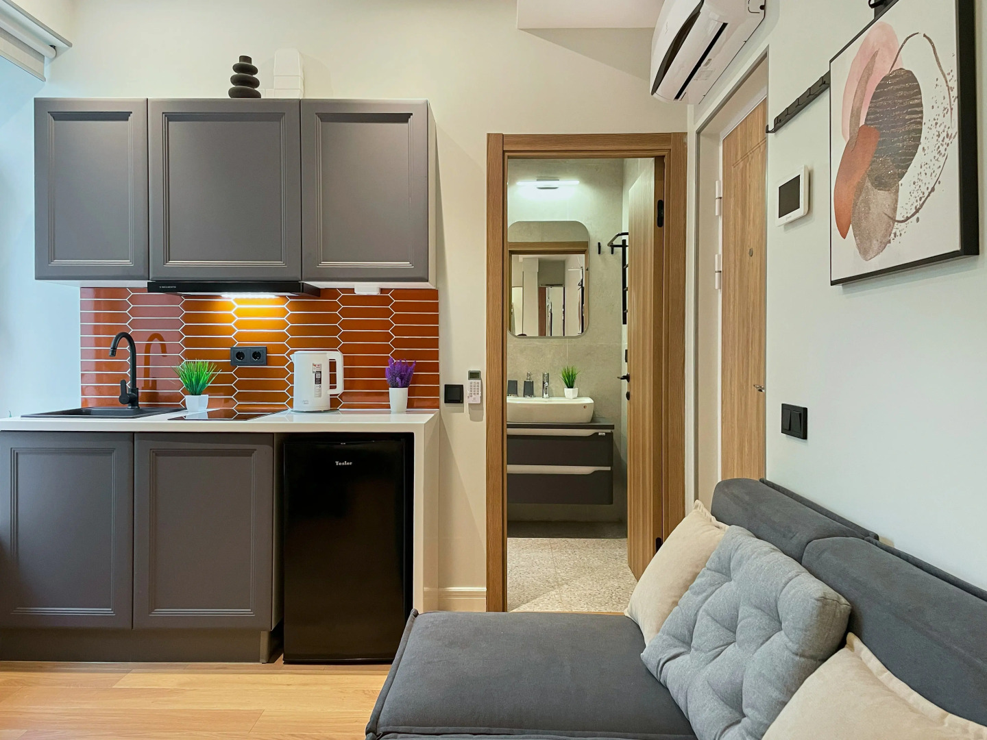 Апартаменты  HotelRoom24 на Маяковской