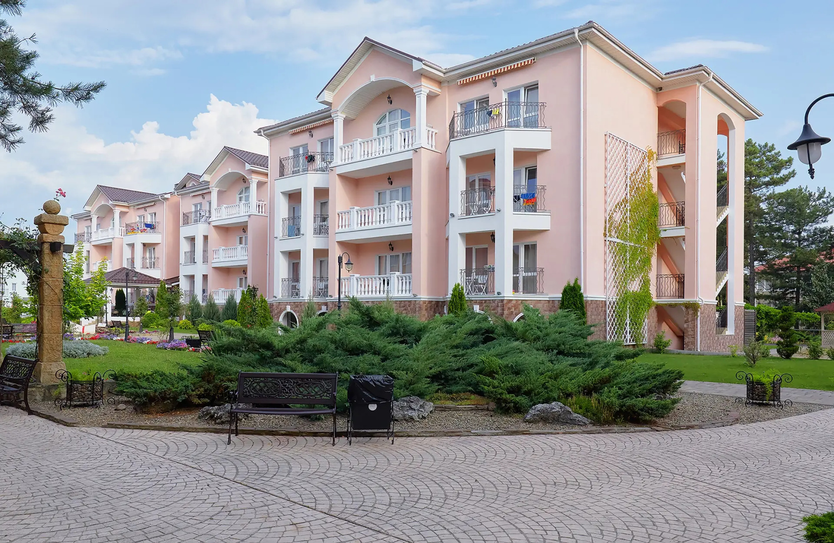 Курортный отель Alean Family Riviera
