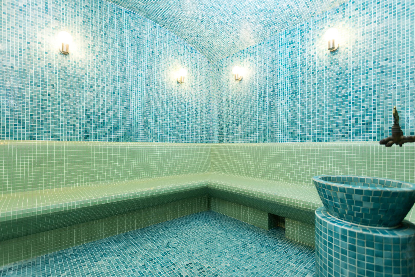 Отель Holiday Inn Baku