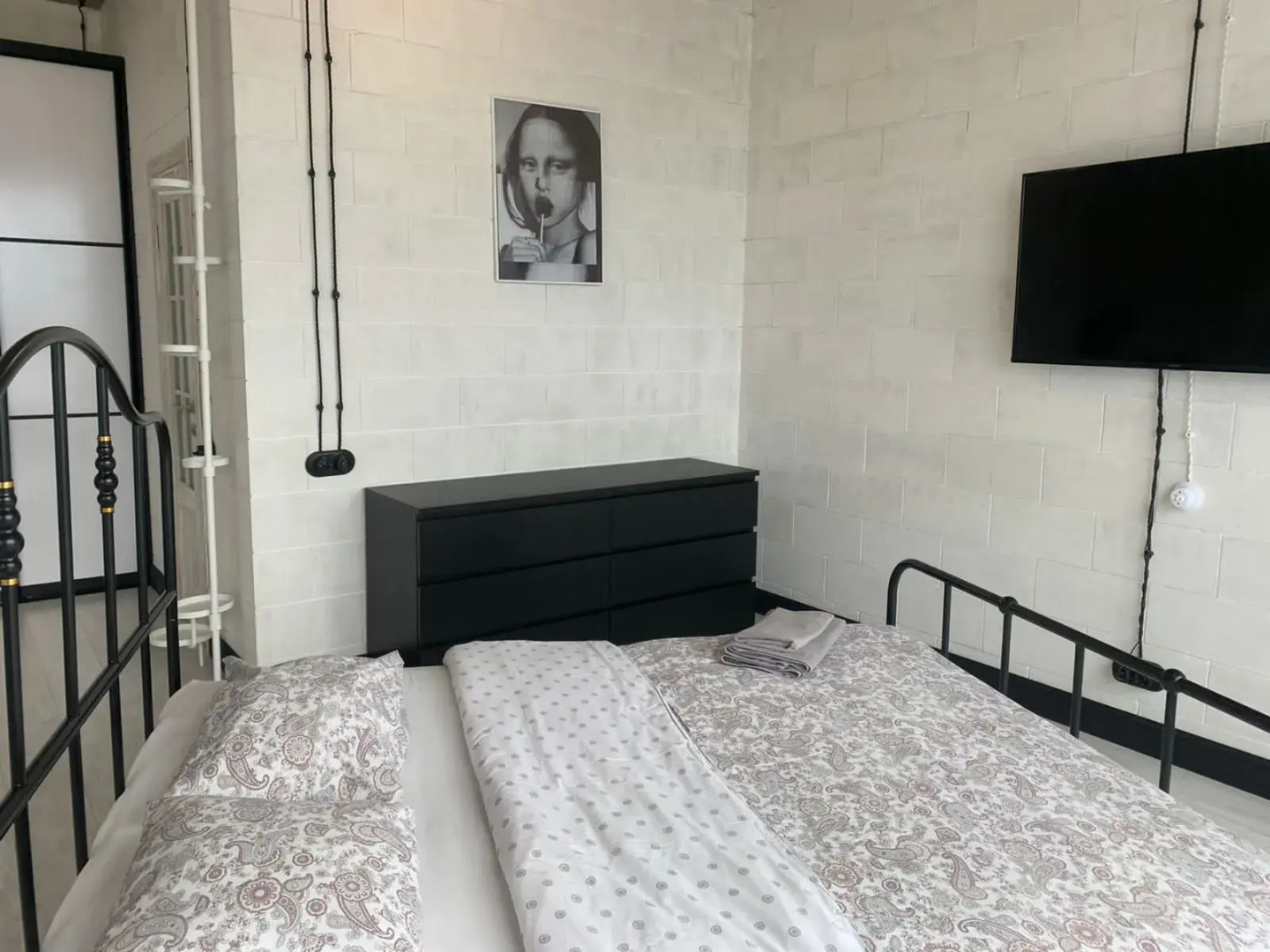 Апартаменты 1503 Верхнеторговая площадь 4