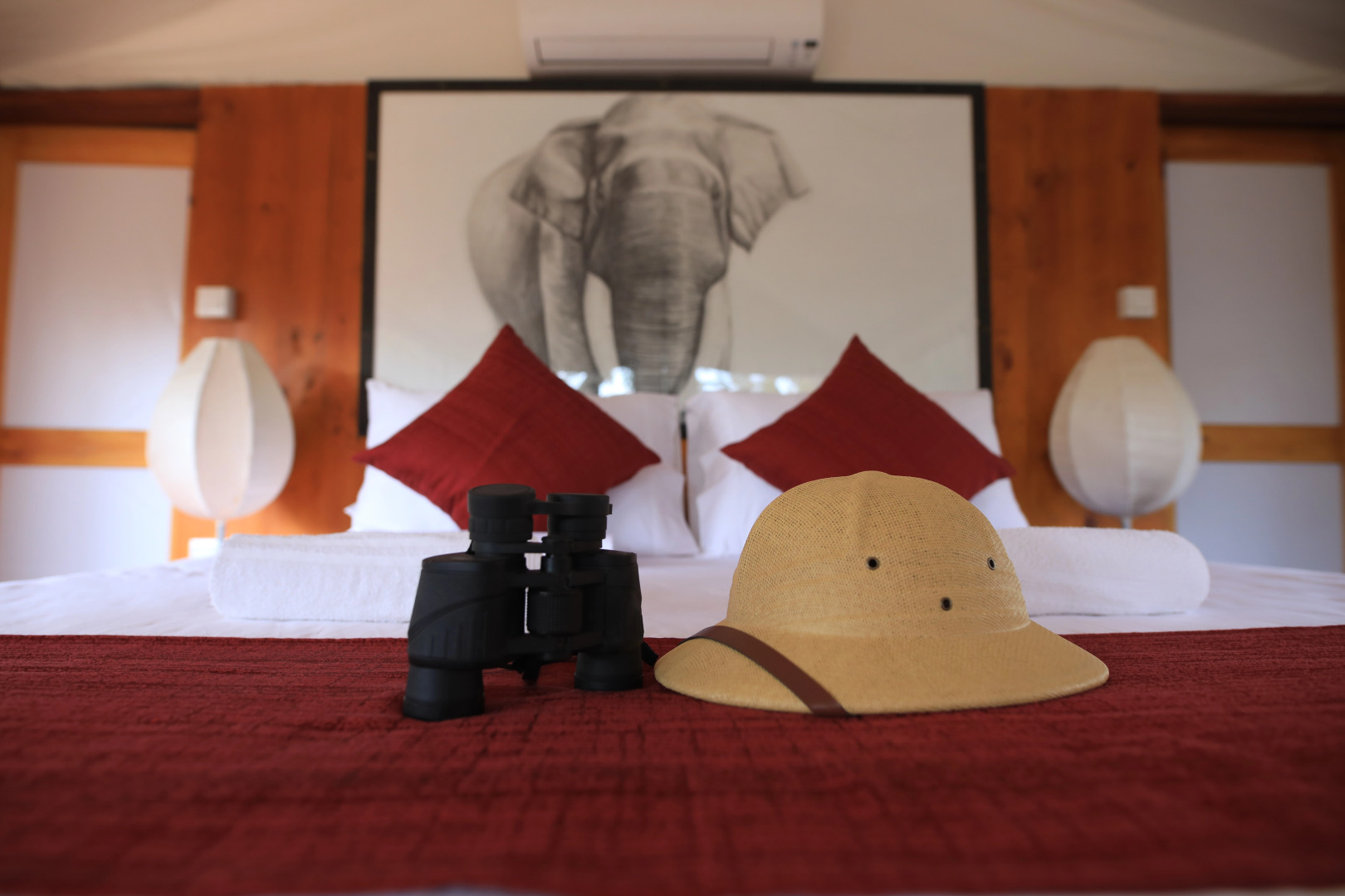 Topan Yala – Luxury Tented Safari