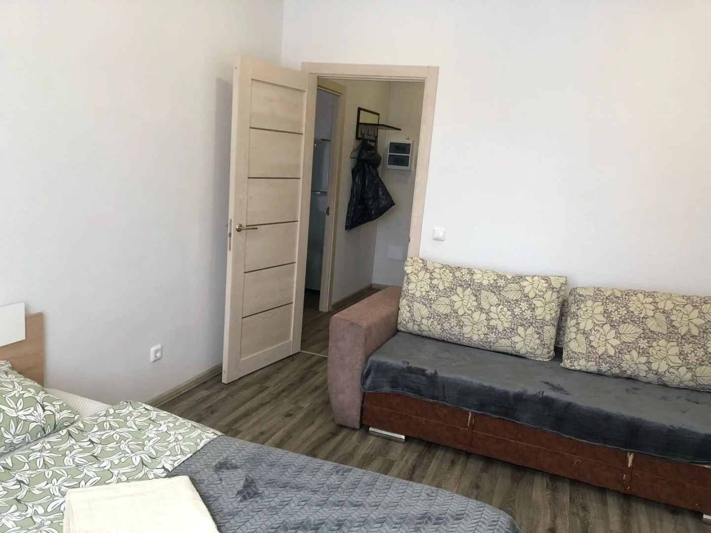 Квартира на Старателей 11/3