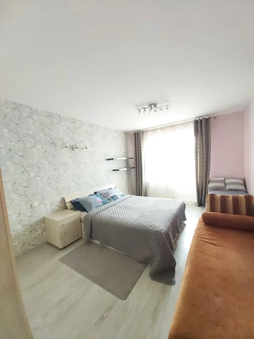 Квартира просторная двушка для большой семьи