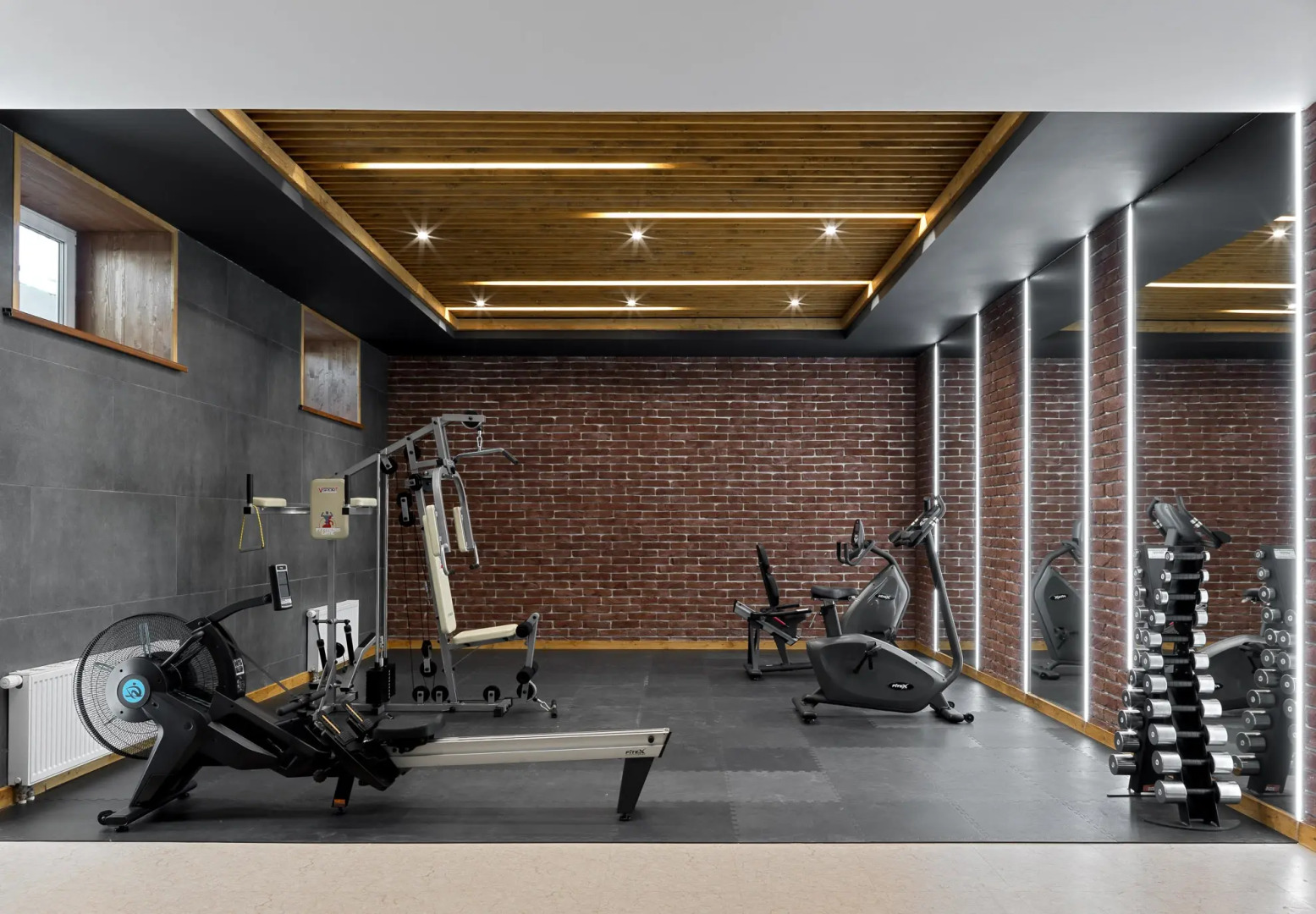 Отель Хорсека Резорт