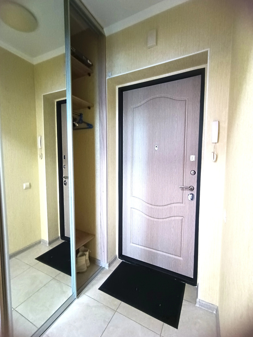 Апартаменты 100 Ночей на Комсомольском 122В