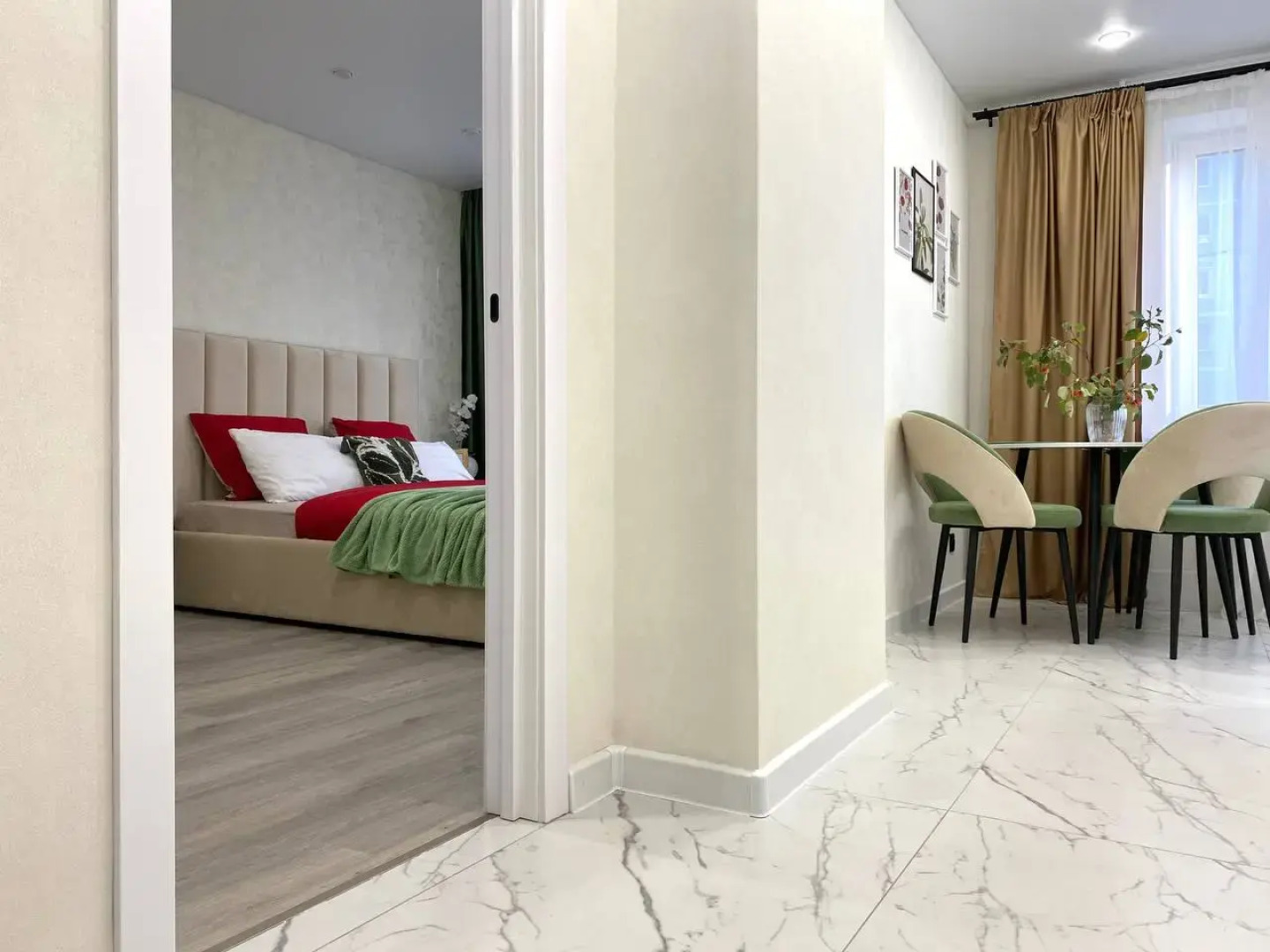 Квартира Четаева 48