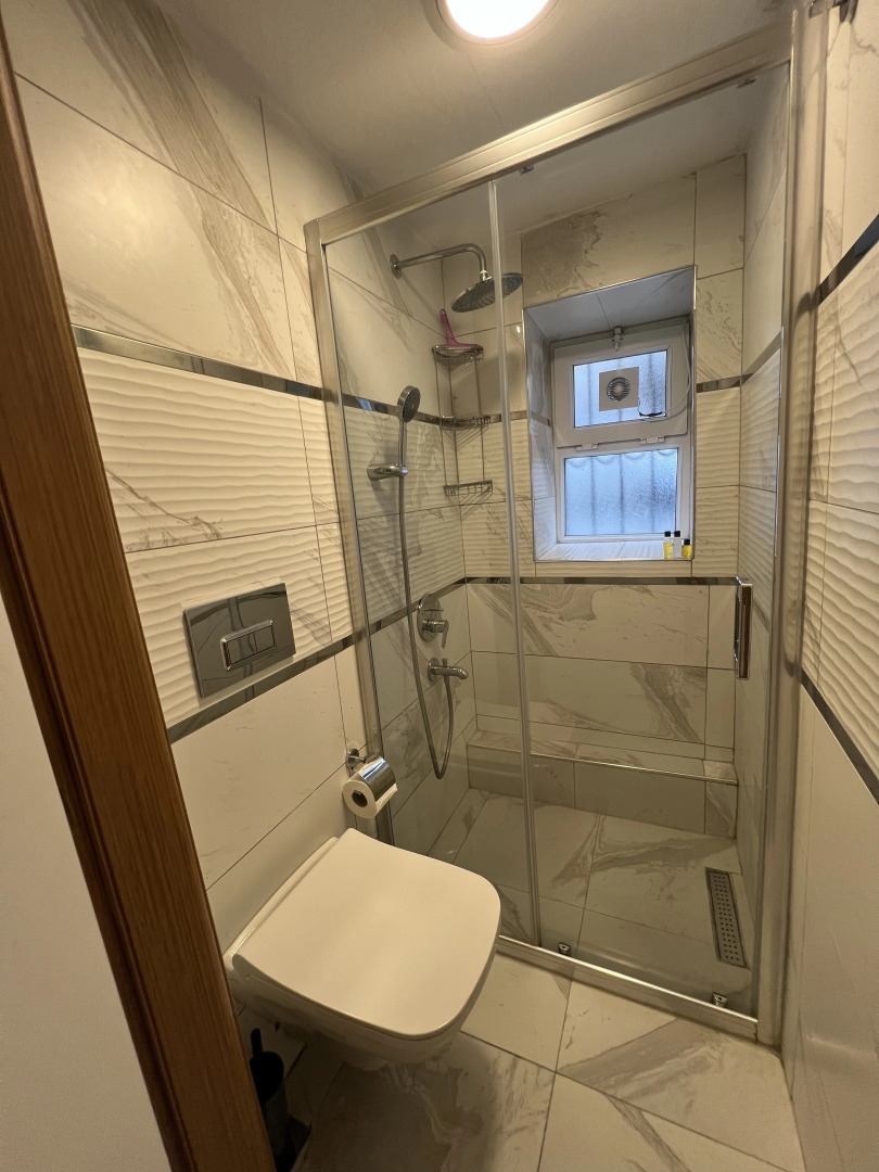 Апартаменты City Center Serenity: Stylish Studios