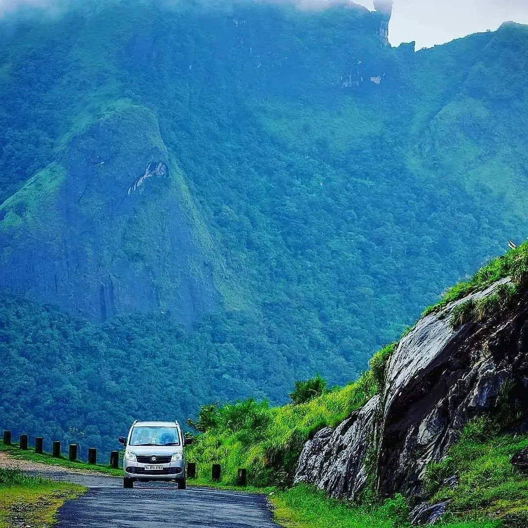 Moon Hill Resort Munnar ( Nature Retreat )