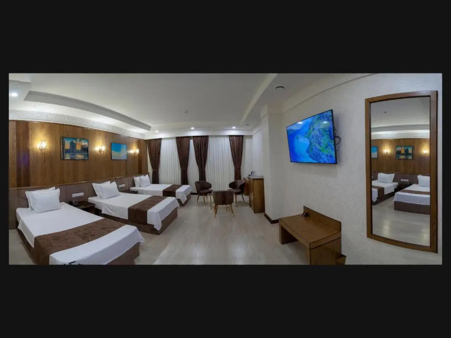 Отель Paradise Plaza Luxury