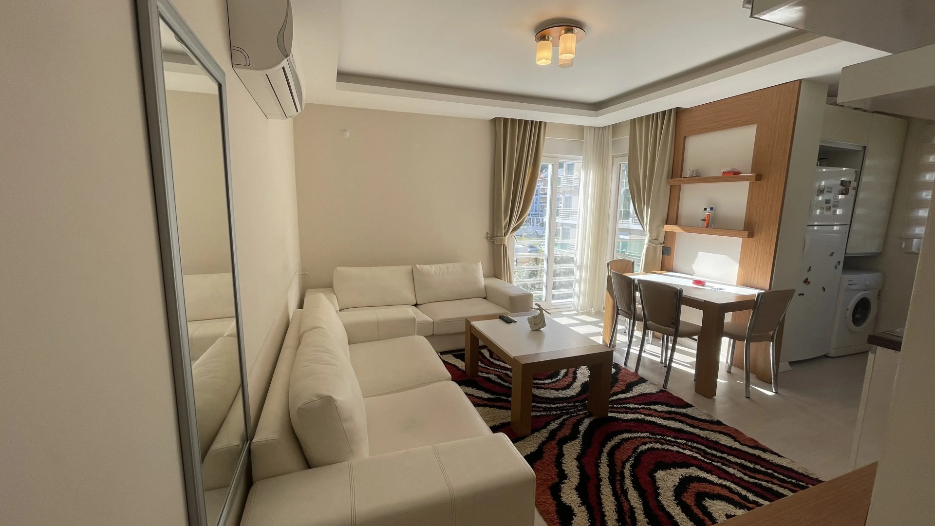 Апартаменты 30 minutes walk to famous Konyaalti Beach 1+1 Suit