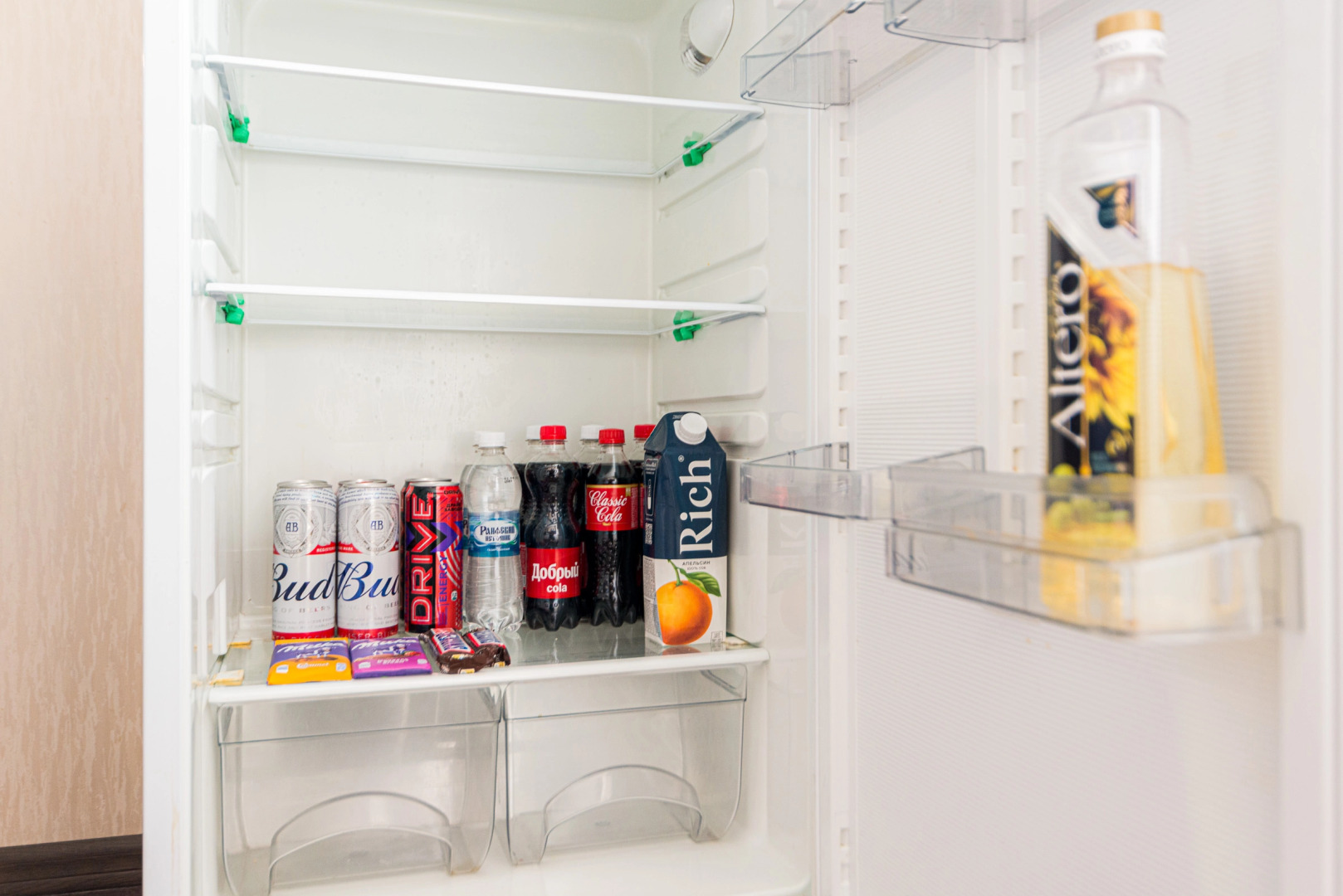 Квартира в престижном мкр. на П.Ермолаева 4 с видом на Волгу от RentAp, 4 сп.места