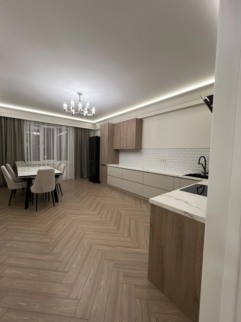 Апартаменты Высота Премиум 806